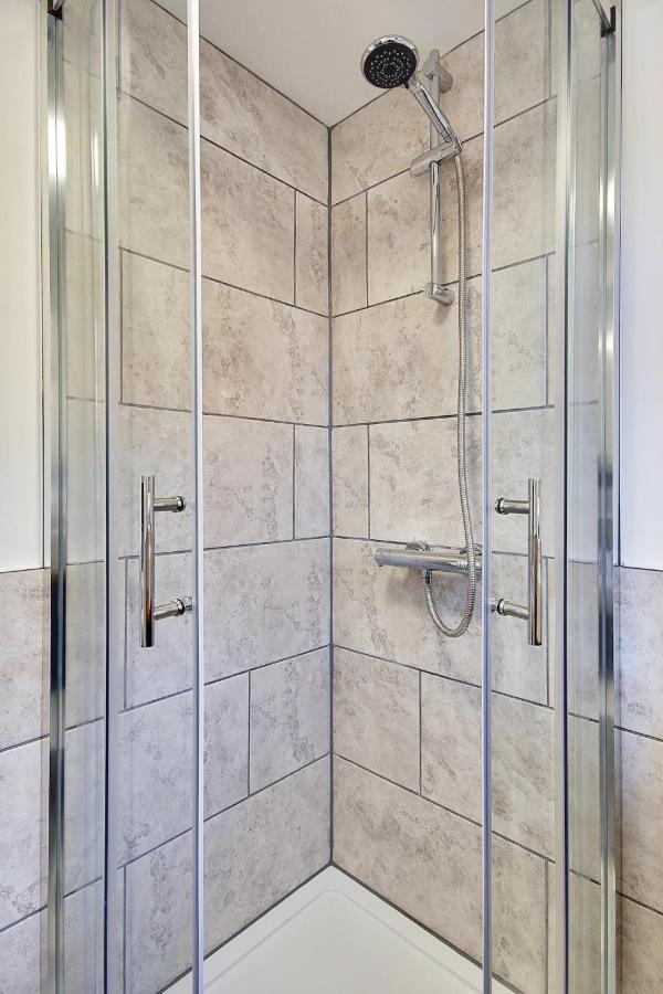 Windham Mews - Stunning Flat In Seaside Town Apartment บอร์นมัธ ภายนอก รูปภาพ